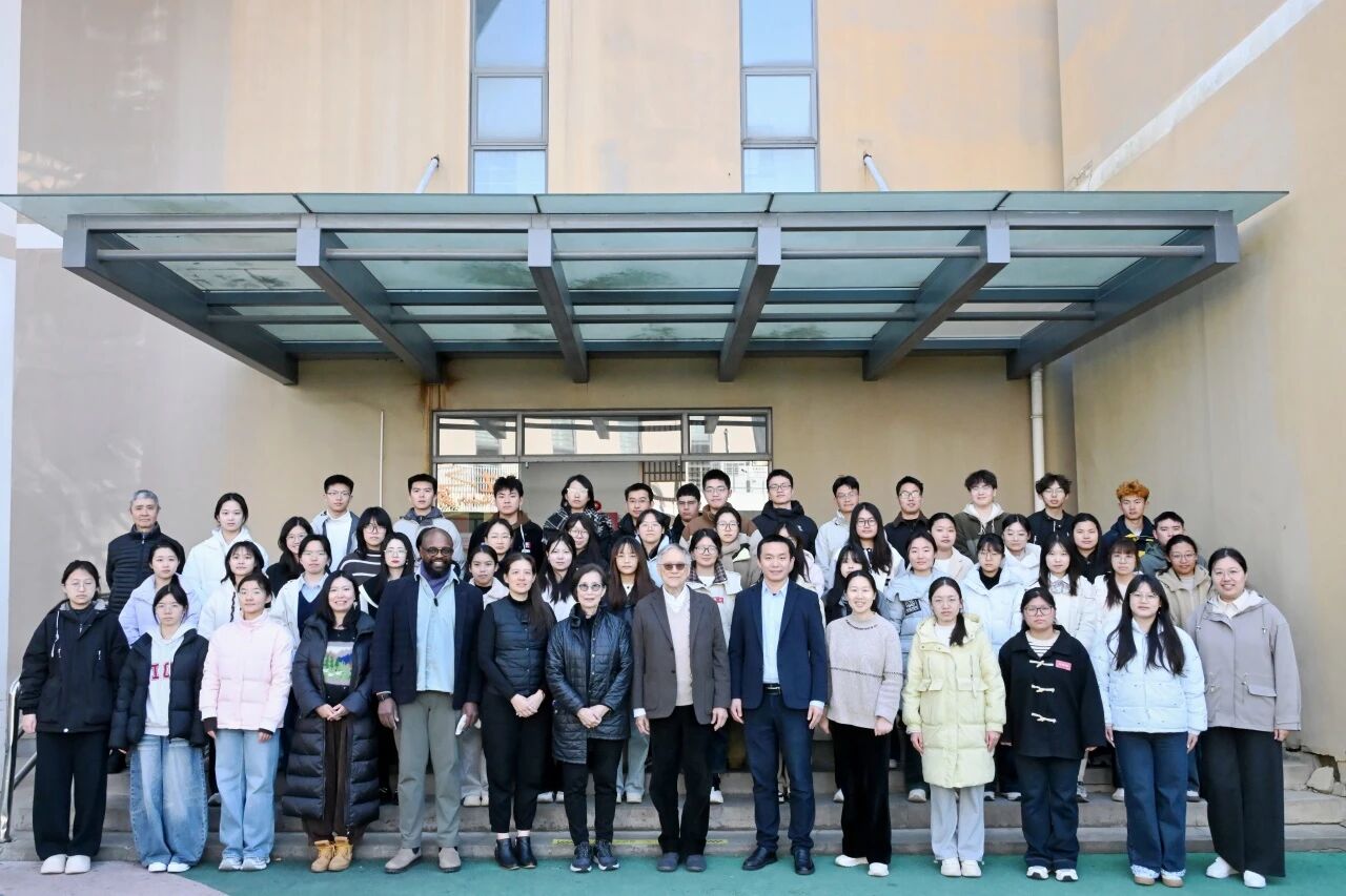 2026年度“福慧赵氏廷芳奖学金”交流活动顺...